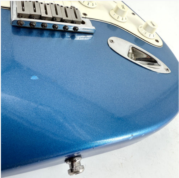 1991 Fender Strat Plus Deluxe Stratocaster – Lake Placid Blue - Image 16