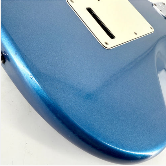 1991 Fender Strat Plus Deluxe Stratocaster – Lake Placid Blue - Image 22