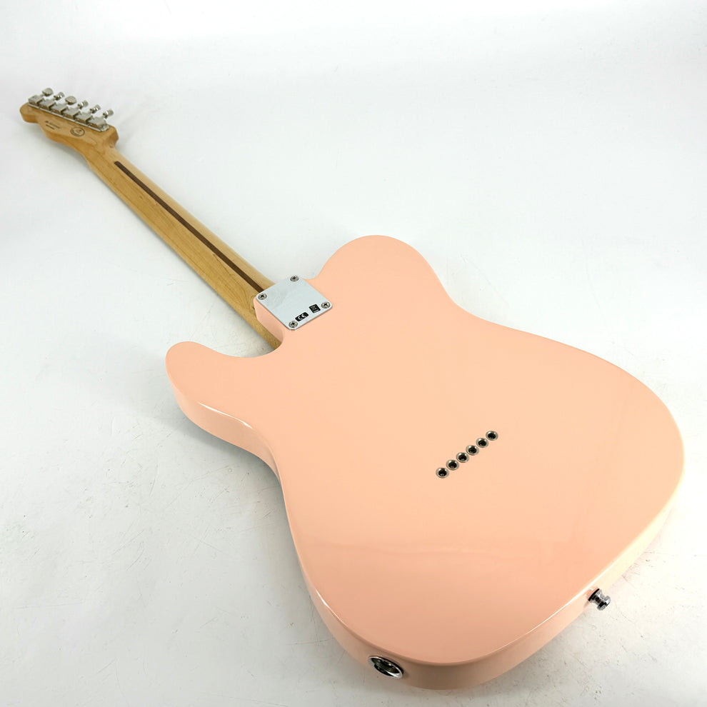 2018 Fender Limited Edition Classic Player Baja Telecaster - Shell Pink - Image 4