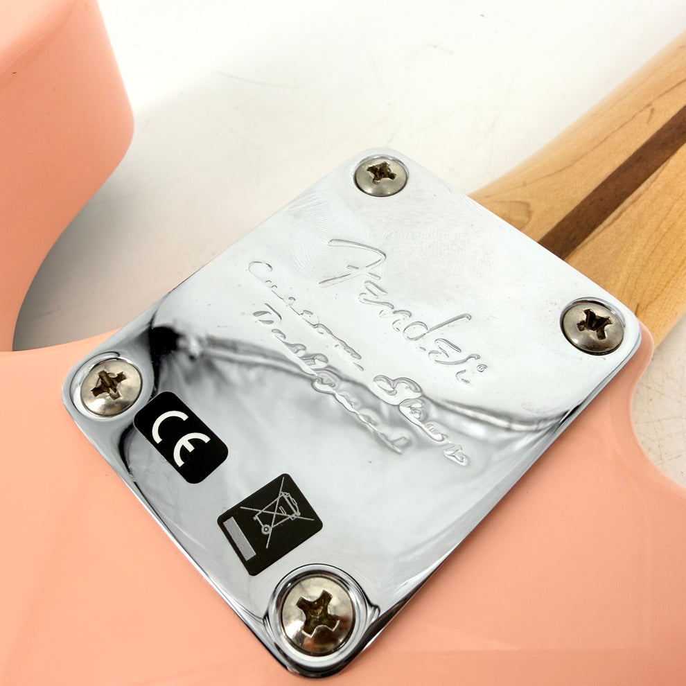 2018 Fender Limited Edition Classic Player Baja Telecaster - Shell Pink - Image 10