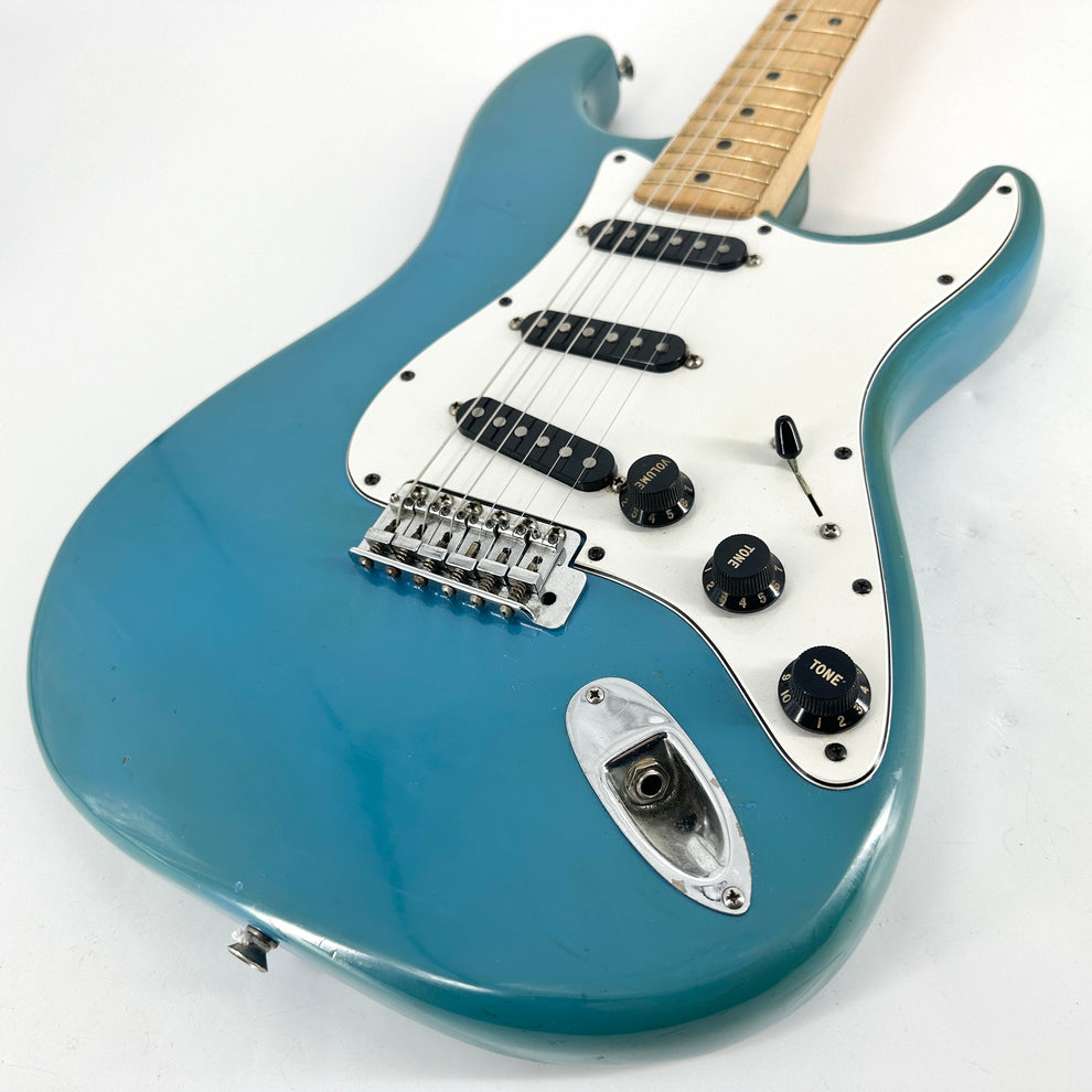 1981 Fender American International Series Stratocaster – Maui Blue - Image 2
