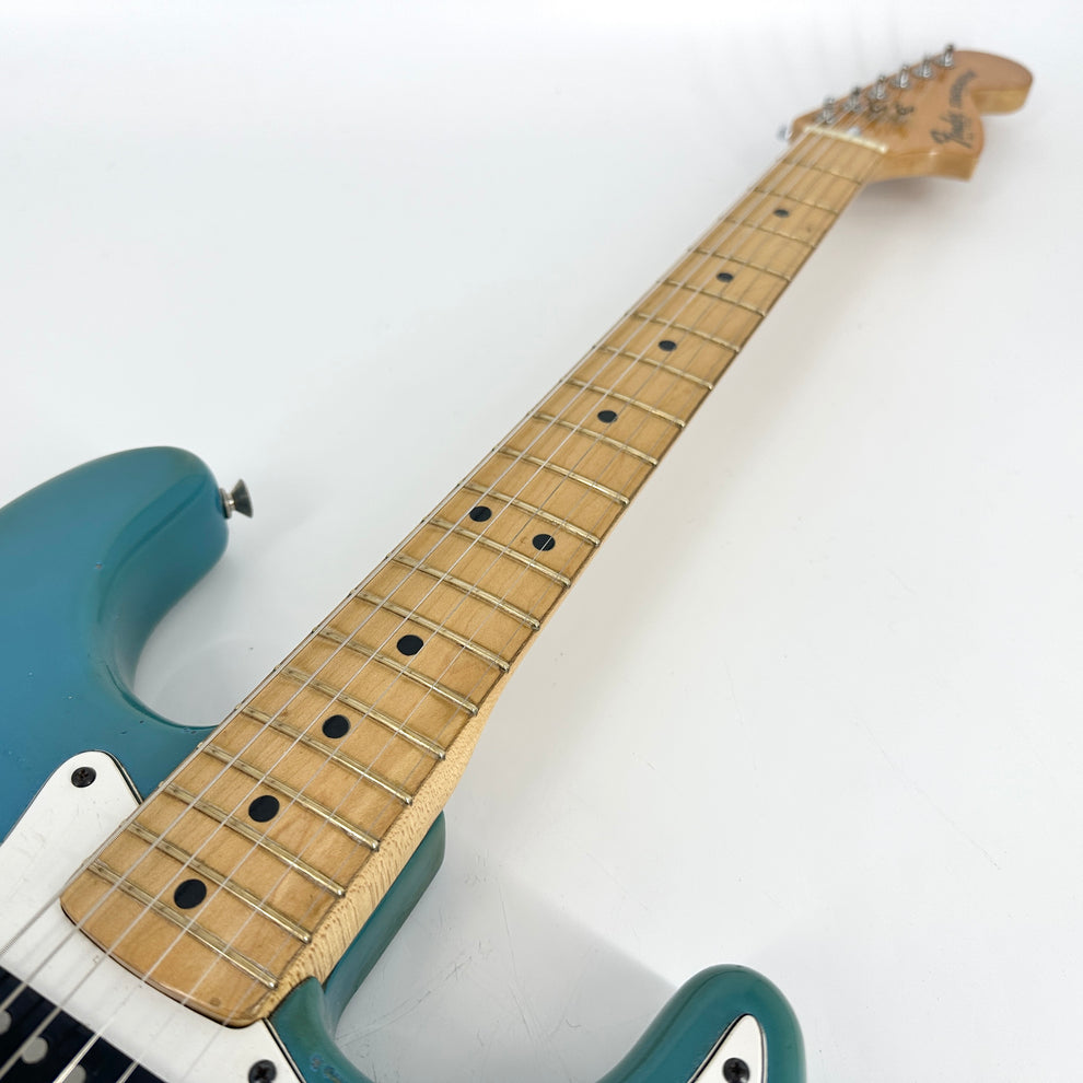 1981 Fender American International Series Stratocaster – Maui Blue - Image 11