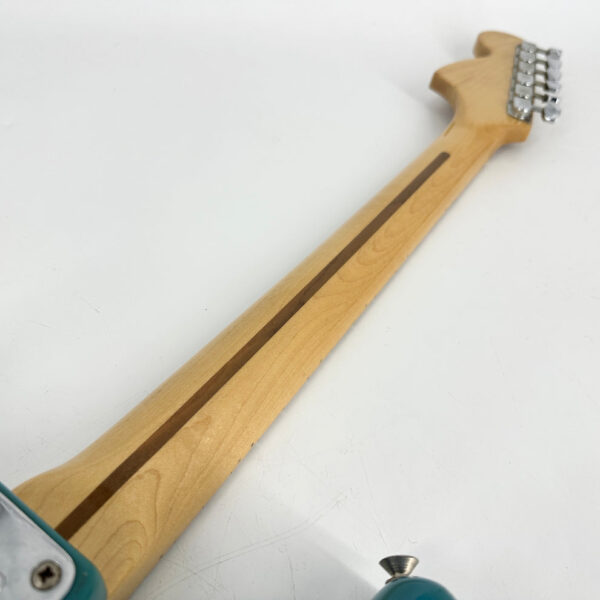 1981 Fender American International Series Stratocaster – Maui Blue - Image 7