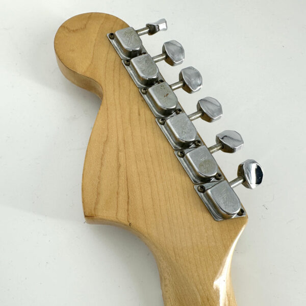 1981 Fender American International Series Stratocaster – Maui Blue - Image 8