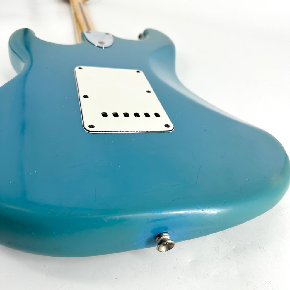 1981 Fender American International Series Stratocaster – Maui Blue - Image 13