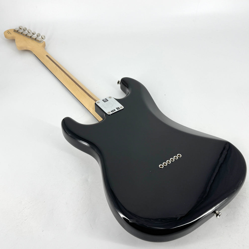 2023 Fender Tom Delonge Stratocaster – Black - Image 3