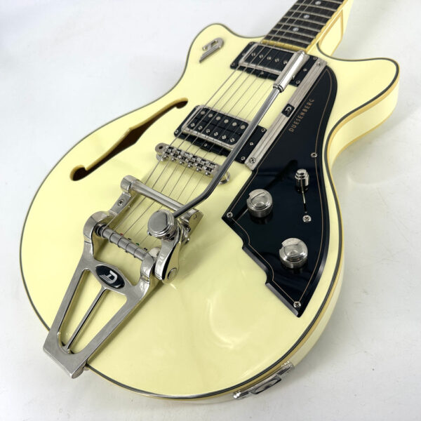 2018 Duesenberg Starplayer Fullerton TV - Vintage White - Image 6