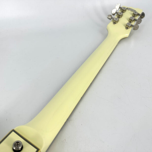 2018 Duesenberg Starplayer Fullerton TV - Vintage White - Image 16