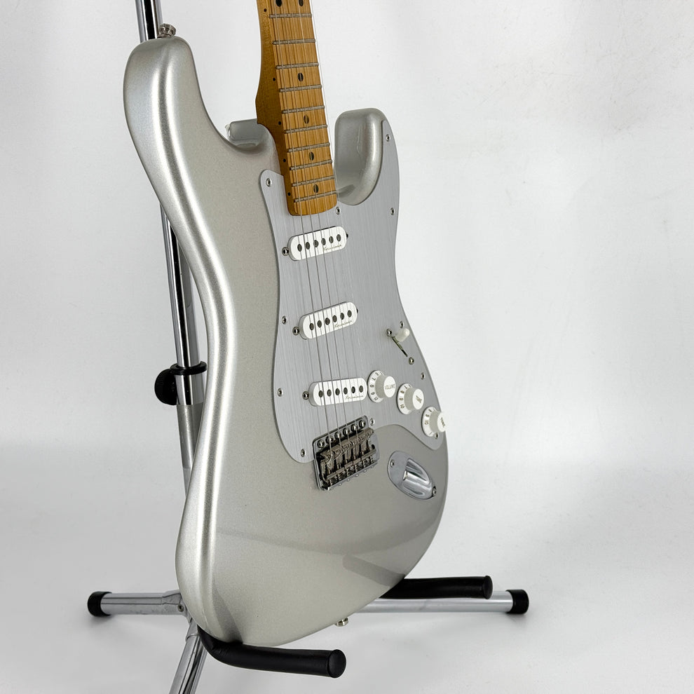 2020 FENDER H.E.R. Signature Stratocaster - Chrome Glow - Image 7