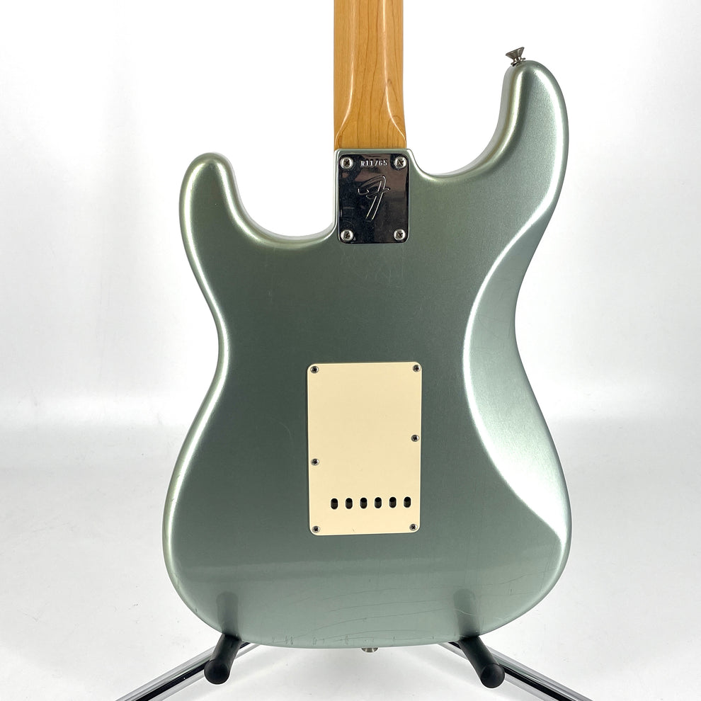 2005 Fender Custom Shop Limited Edition ’66 Stratocaster – Closet Classic – Firemist Silver Metallic - Image 4