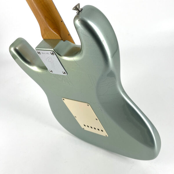 2005 Fender Custom Shop Limited Edition ’66 Stratocaster – Closet Classic – Firemist Silver Metallic - Image 17
