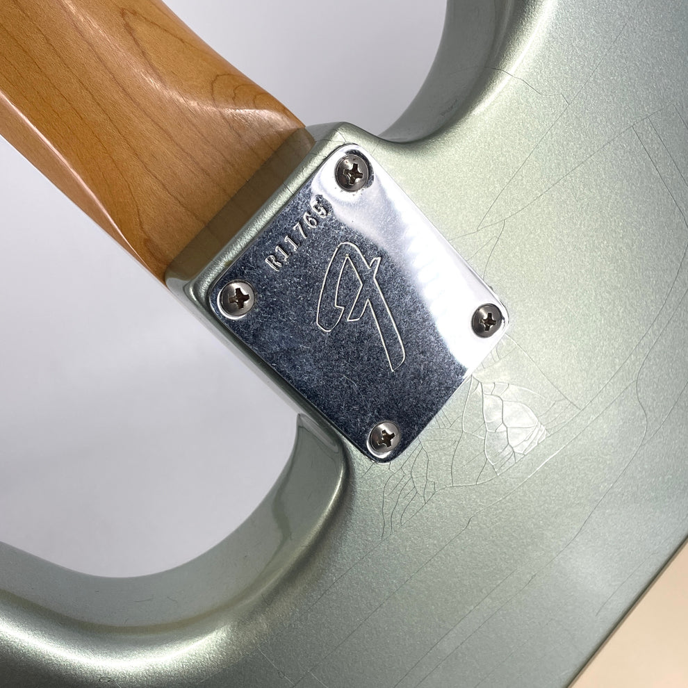 2005 Fender Custom Shop Limited Edition ’66 Stratocaster – Closet Classic – Firemist Silver Metallic - Image 14
