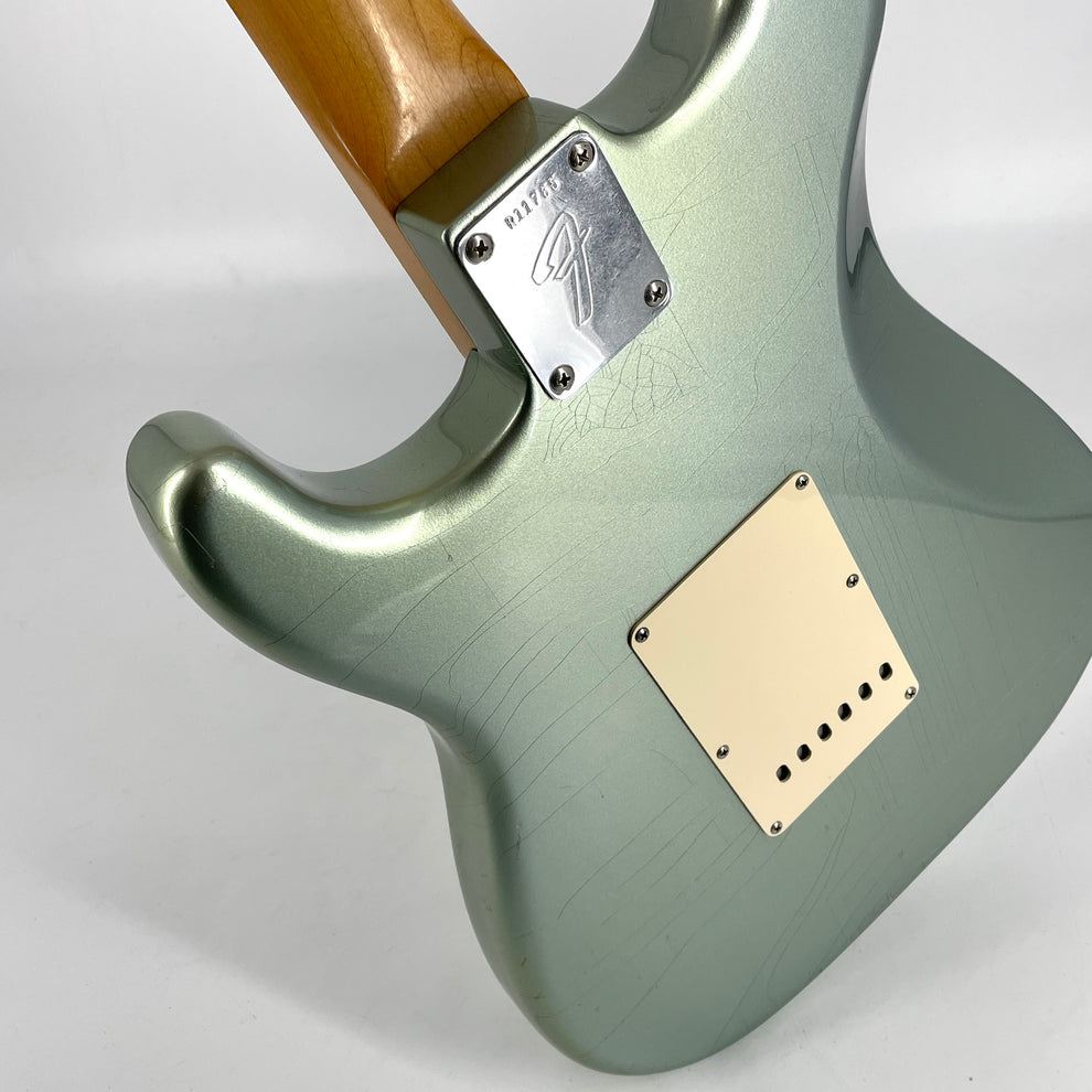 2005 Fender Custom Shop Limited Edition ’66 Stratocaster – Closet Classic – Firemist Silver Metallic - Image 13