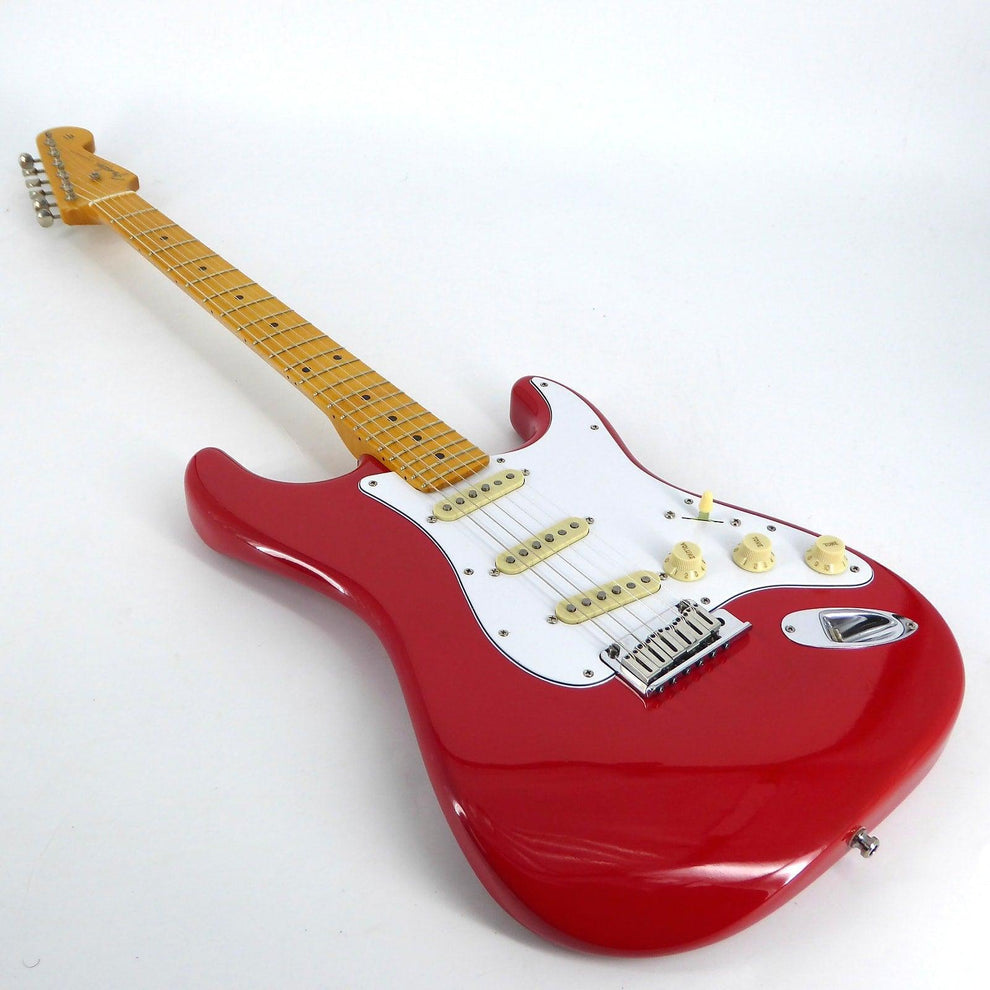 2012 Fender Custom Shop Pro Closet Classic Stratocaster – Dakota Red